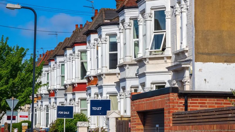 عقارات بريطانيا ترتفع إلى مستوى قياسي جديد.. كم متوسط سعر المنزل؟