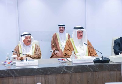 السلطة التشريعية تعقد اجتماعا مشتركا مع وزير الشؤون القانونية ووزير العمل بالوكالة للاطلاع على إجراءات الوزارة في توفير فرص عمل وظيفية للمواطنين تنفيذا لتوجيهات سمو ولي العهد رئيس مجلس الوزراء