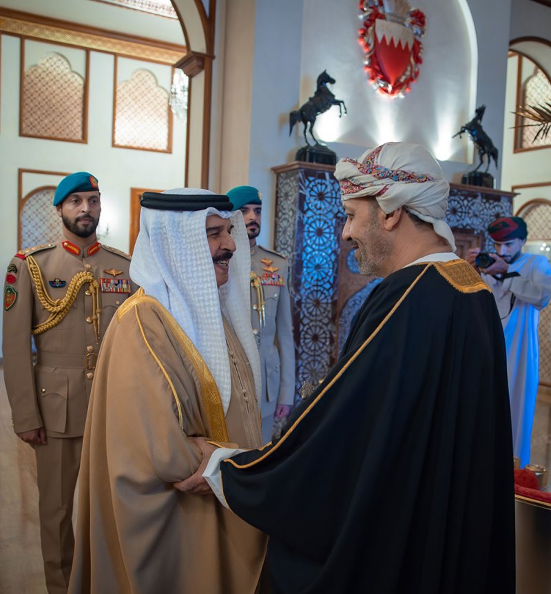 جلالة الملك المعظم يستقبل معالي وزير الداخلية بسلطنة عمان