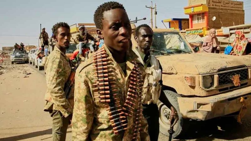 الجيش السوداني يتحرك غرباً لاسترداد ما سيطر عليه الدعم السريع