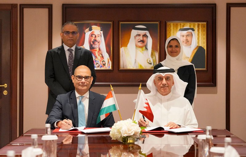 "بنفت" تعقد شراكة استراتيجية مع شركة "إن بي سي آي الدولية المحدودة" (NIPL) الهندية لتعزيز الربط المالي بين البحرين والهند عبر التحويلات الفورية