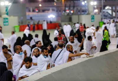 السعودية تحدد المواعيد النهائية لتعاقدات وتأشيرات موسم الحج المُقبل