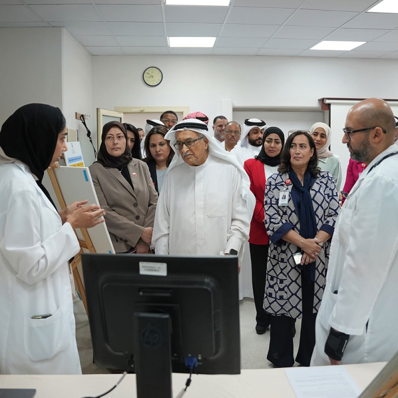 رئيس المجلس الأعلى للصحة يقوم بزيارة ميدانية إلى وحدة أمراض القلب بمجمع السلمانية الطبي
