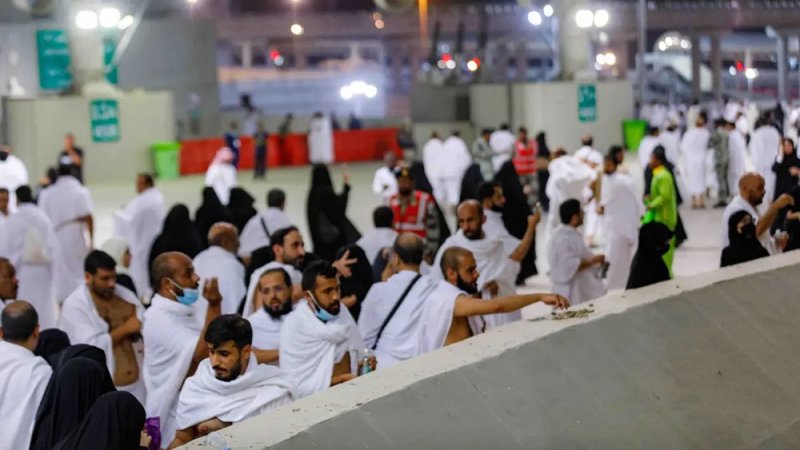 السعودية تحدد المواعيد النهائية لتعاقدات وتأشيرات موسم الحج المُقبل