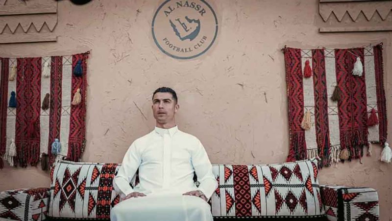رونالدو: أنا سعودي.. وأحب البحر الأحمر