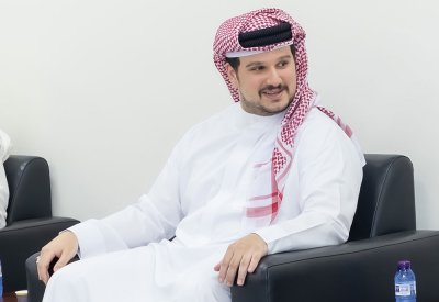 سمو الشيخ محمد بن عبدالله يكرم فريق البولينغ بنادي الرفاع بطل الدوري والكأس