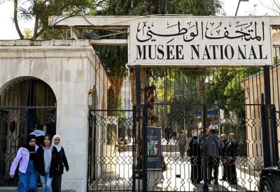 دمشق تفتح تحقيقاً بعد سرقة قطع أثرية ثمينة من المتحف الوطني