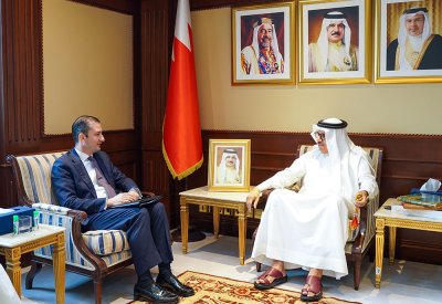 وزير الخارجية يستقبل سفير جمهورية قبرص لدى مملكة البحرين