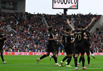 بلا رونالدو.. البرتغال "مبهرة" تنتصر 9-1 وتصل للمونديال