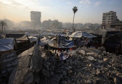 سخرت من معاناة أهل غزة.. غضب واسع من فرقة إسرائيلية