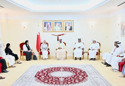 سمو محافظ الجنوبية يلتقي وفد "الصحة العالمية" لتقييم معايير اعتماد المحافظة لقب "الجنوبية محافظة صحية"