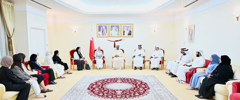 سمو محافظ الجنوبية يلتقي وفد "الصحة العالمية" لتقييم معايير اعتماد المحافظة لقب "الجنوبية محافظة صحية"