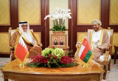 وزير الخارجية يجتمع مع وزير خارجية سلطنة عُمان