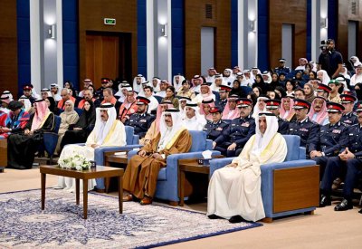 وزير الداخلية يؤكد على منهجية إعداد رجال الشرطة وتسليحهم بالعلم والمعرفة والعلوم الاستراتيجية لتعزيز دورهم في حفظ أمن الوطن
