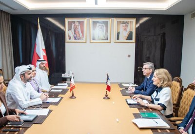 رئيس قطاع المنظمات بوزارة الخارجية يستقبل وفدًا من وزارة أوروبا والشؤون الخارجية بالجمهورية الفرنسية