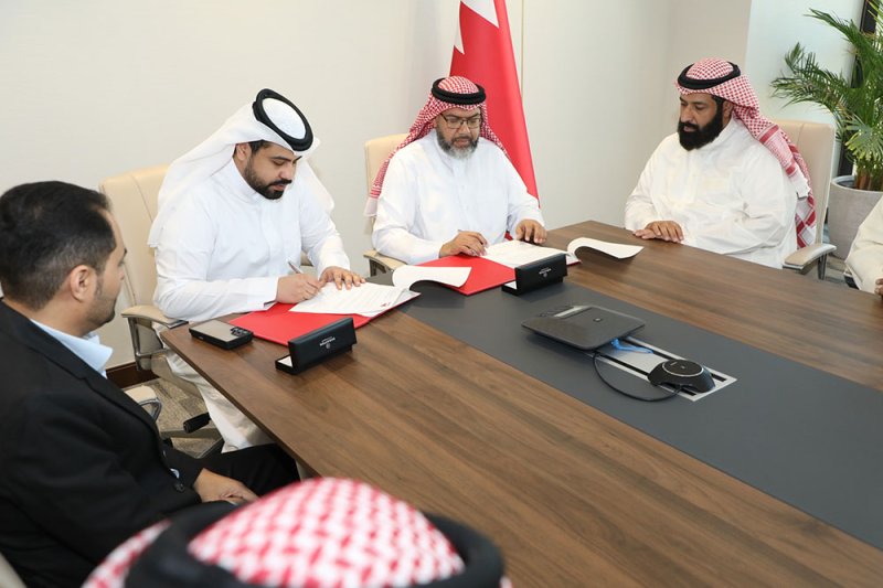 مدير عام الأوقاف السنية يوقّع مذكرة تفاهم مع شركة رامز للتجارة والتسوق لتنفيذ مشروع الإطعام الشهري