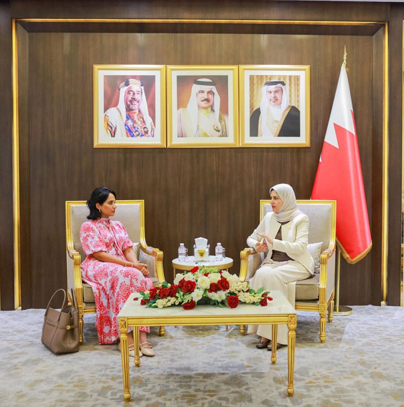 "أمانة الشورى" وأكاديمية محمد بن مبارك آل خليفة للدراسات الدبلوماسية تبحثان سبل تعزيز الشراكة والتعاون