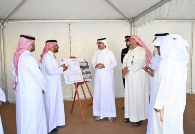 سمو محافظ الجنوبية يتفقد عددا من المشاريع في الرفاع... ويؤكد: التواصل الميداني بكل المناطق لتفقد احتياجات الأهالي