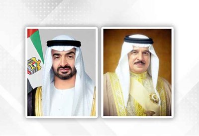 جلالة الملك المعظم في مقدمة مستقبلي سمو رئيس دولة الإمارات العربية المتحدة لدى وصوله إلى البلاد
