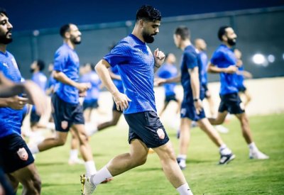 "الأحمر" يغادر صباحا إلى الدوحة غدًا استعدادًا لملحق كأس العرب