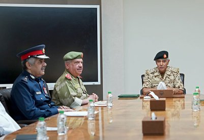 رئيس هيئة الأركان يترأس اجتماع اللجنة الأمنية المشتركة