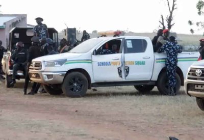 بعد خطف 400 شخصٍ.. نيجيريا تجند الآلاف من عناصر الشرطة الجدد