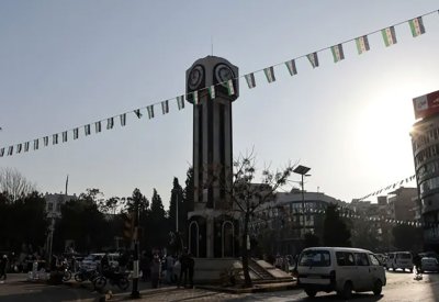 الأمن السوري يمدد حظر التجول في حمص.. وينفي خلفية طائفية لمقتل زوجين