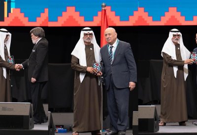 أسعد فضّة وياسر العظمة يُكرّمان في احتفالية "الإمارات تحب سوريا“