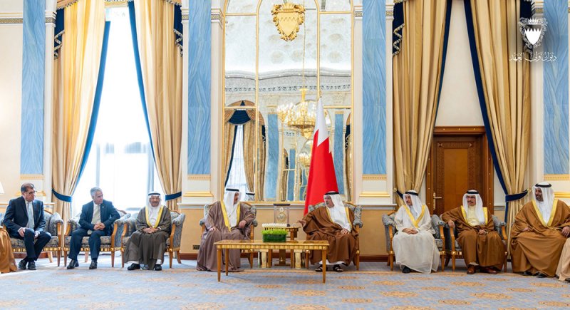 سمو ولي العهد رئيس الوزراء: وفقًا للتوجيهات الملكية السامية لجلالة الملك المعظم خدمة المواطن تأتي في مقدمة مسارات التعاون المشترك بين السلطتين التنفيذية والتشريعية
