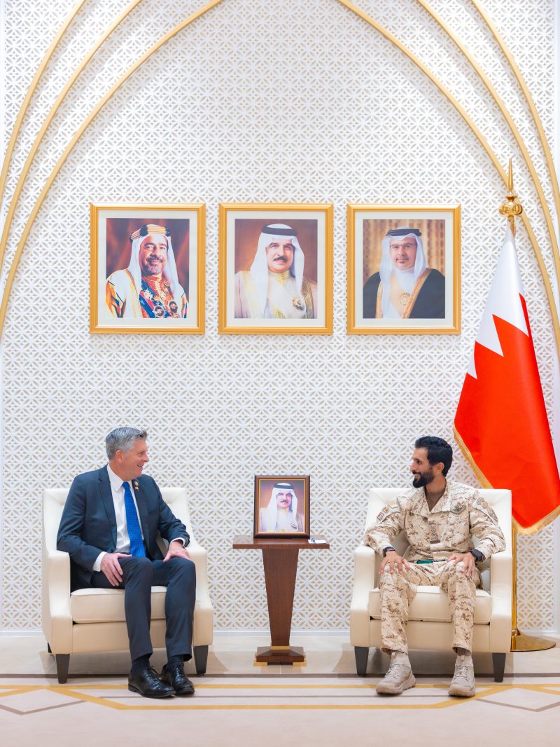 سمو الشيخ ناصر بن حمد آل خليفة يستقبل وفدًا من الكونغرس الأمريكي ويؤكد عمق الشراكة البحرينية الأمريكية