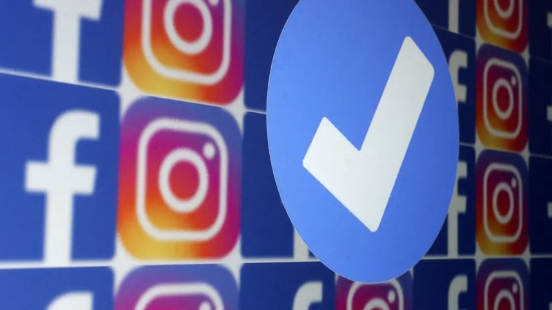 سيناتوران أميركيان يطالبان بتحقيق في الإعلانات الاحتيالية على فيسبوك وإنستغرام