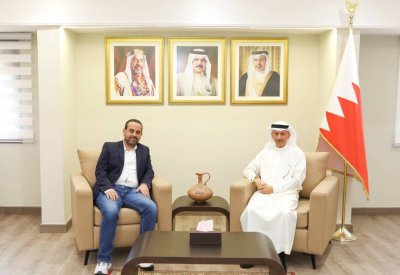 محافظ الشمالية يؤكد خلال لقائه مدير عام مركز سلطان البحرين على تعزيز الشراكة المجتمعية مع الشركات والمؤسسات الوطنية بالقطاع الخاص