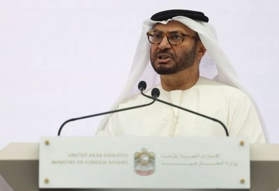 قرقاش: الإمارات لم تنقل أي أسلحة لأطراف حرب السودان