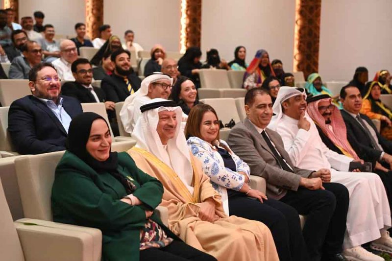 محافظ الشمالية يشارك في فعالية الجامعة العربية المفتوحة للاحتفاء بفئة كبار المواطنين