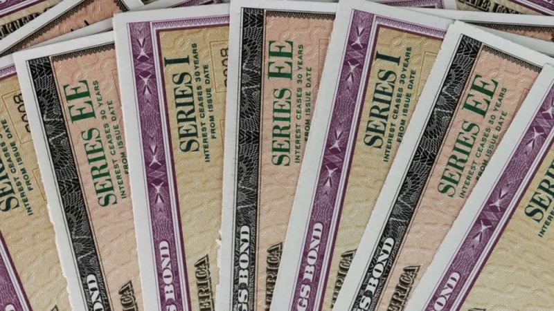 إقبال أعلى من المتوسط على الاكتتاب في السندات الخمسية الأميركية