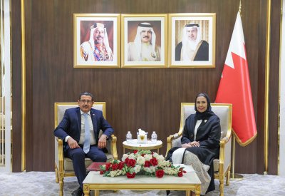 د. الفاضل تستقبل الوزير المفوض التونسي وتشيد بعمق العلاقات البحرينية التونسية