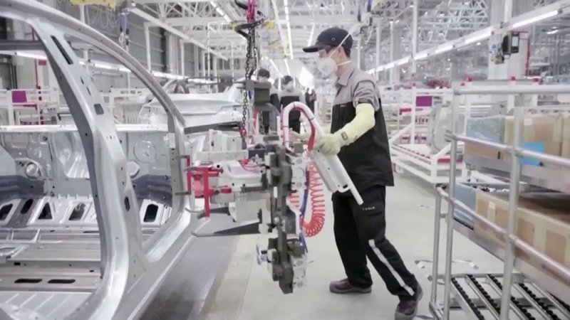أرباح الشركات الصناعية في الصين تهبط 5.5% في أكتوبر مسجلة أكبر تراجع منذ يونيو