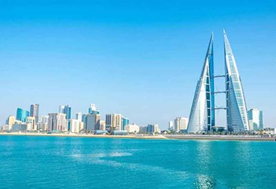 طقس معتدل ولكنه رطب وبارد نسبيًا خلال الليل