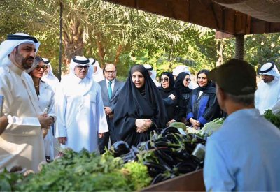 افتتاح موسم سوق المزارعين البحرينيين 2025–2026 بحضور واسع في حديقة البديع النباتية