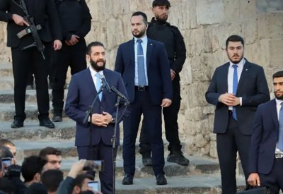 الشرع يشدد من حلب على بذل كل الجهود الممكنة لإعادة الإعمار