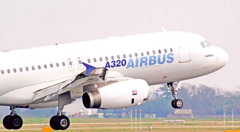 إيرباص تعلن استدعاء 6 آلاف طائرة من طراز A320 لإصلاحات عاجلة قد تربك حركة السفر