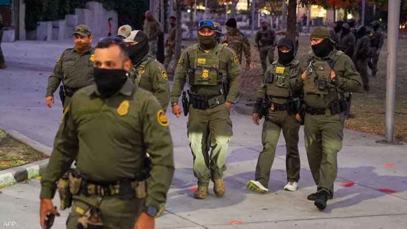 تجميد اللجوء وحظر هجرة يشمل 19 دولة بعد هجوم الحرس الوطني