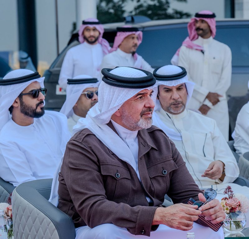الملك المعظم ينيب سمو الشيخ عبدالله بن حمد لحضور ختام موسم الموروث البحري