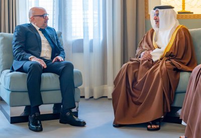سمو ولي العهد رئيس مجلس الوزراء يستقبل سفير الجمهورية العربية السورية لدى مملكة البحرين