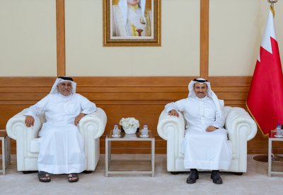 وزير الإعلام يستقبل مؤنس المردي ويشيد بمسيرته الصحفية الحافلة