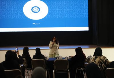 آمنة الرميحي تشيد بالكفاءات النسائية العاملة في المجلس وإسهاماتها المؤثرة في حماية الموارد الطبيعية وتعزيز الاستدامة
