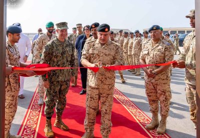 سمو ولي العهد نائب القائد الأعلى للقوات المسلحة رئيس الوزراء يرعى  افتتاح مركز القيادة المشترك في معسكر رأس البر