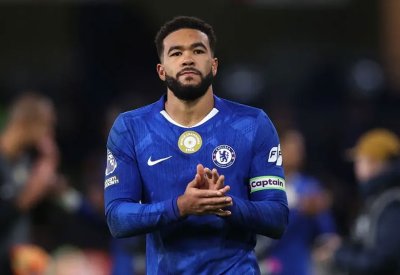 جيمس: كان يمكننا الفوز على أرسنال بـ 10 لاعبين