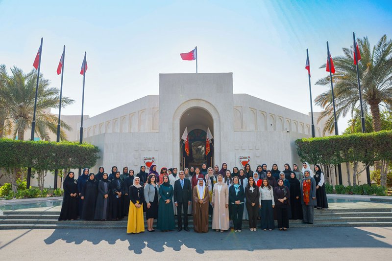مجلس الشورى يحتفي بيوم المرأة البحرينية