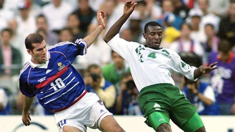 مدرب السعودية: من الجيد مواجهة فرنسا في كأس العالم